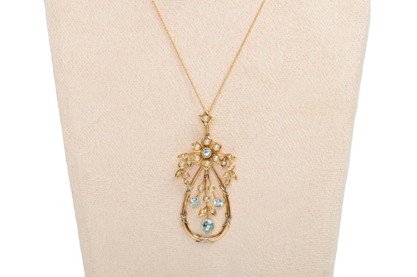 Edwardian Aquamarine Natural Pearl Articulated Pendant