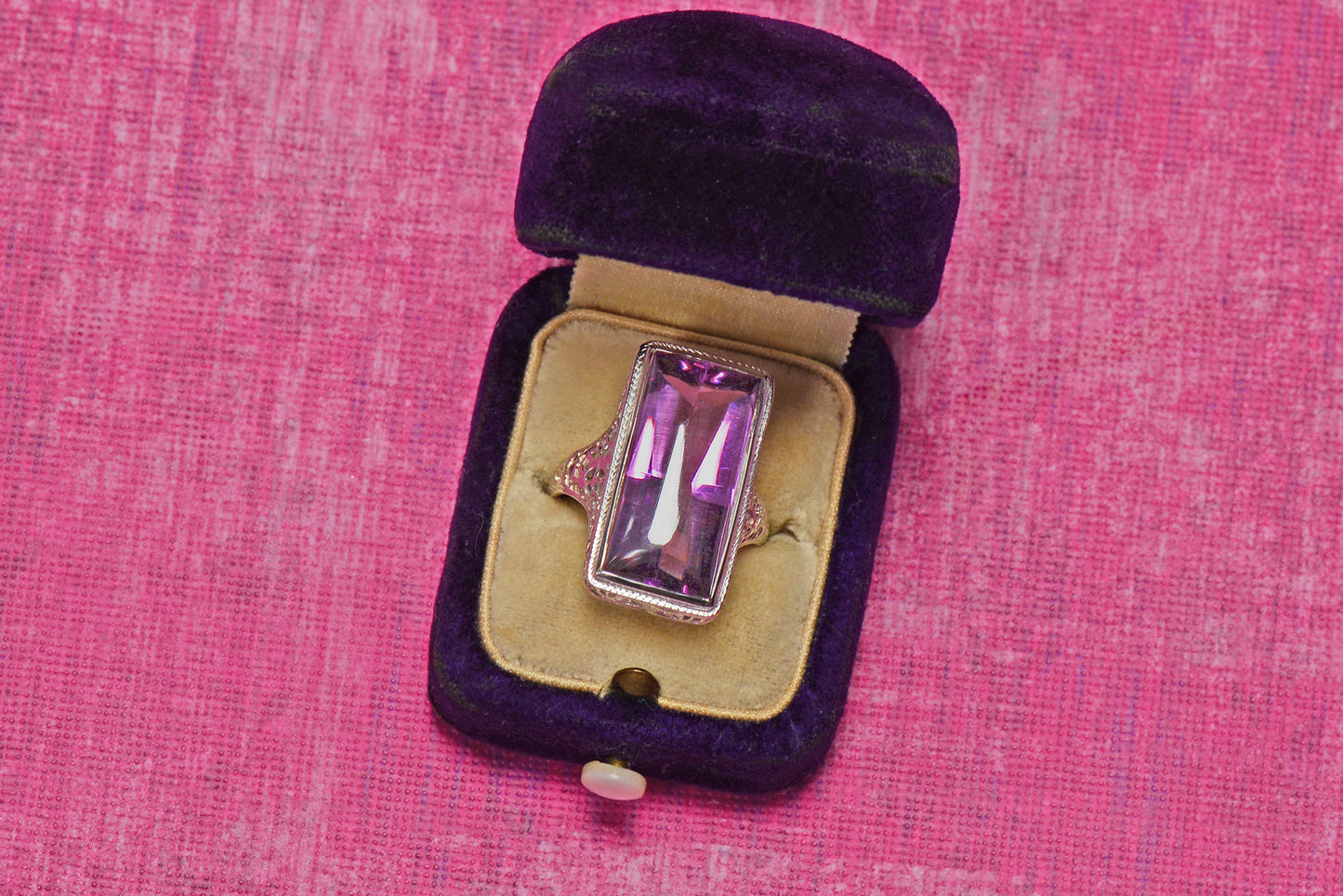 Buff Top Natural Amethyst 14k White Gold Vintage Ring