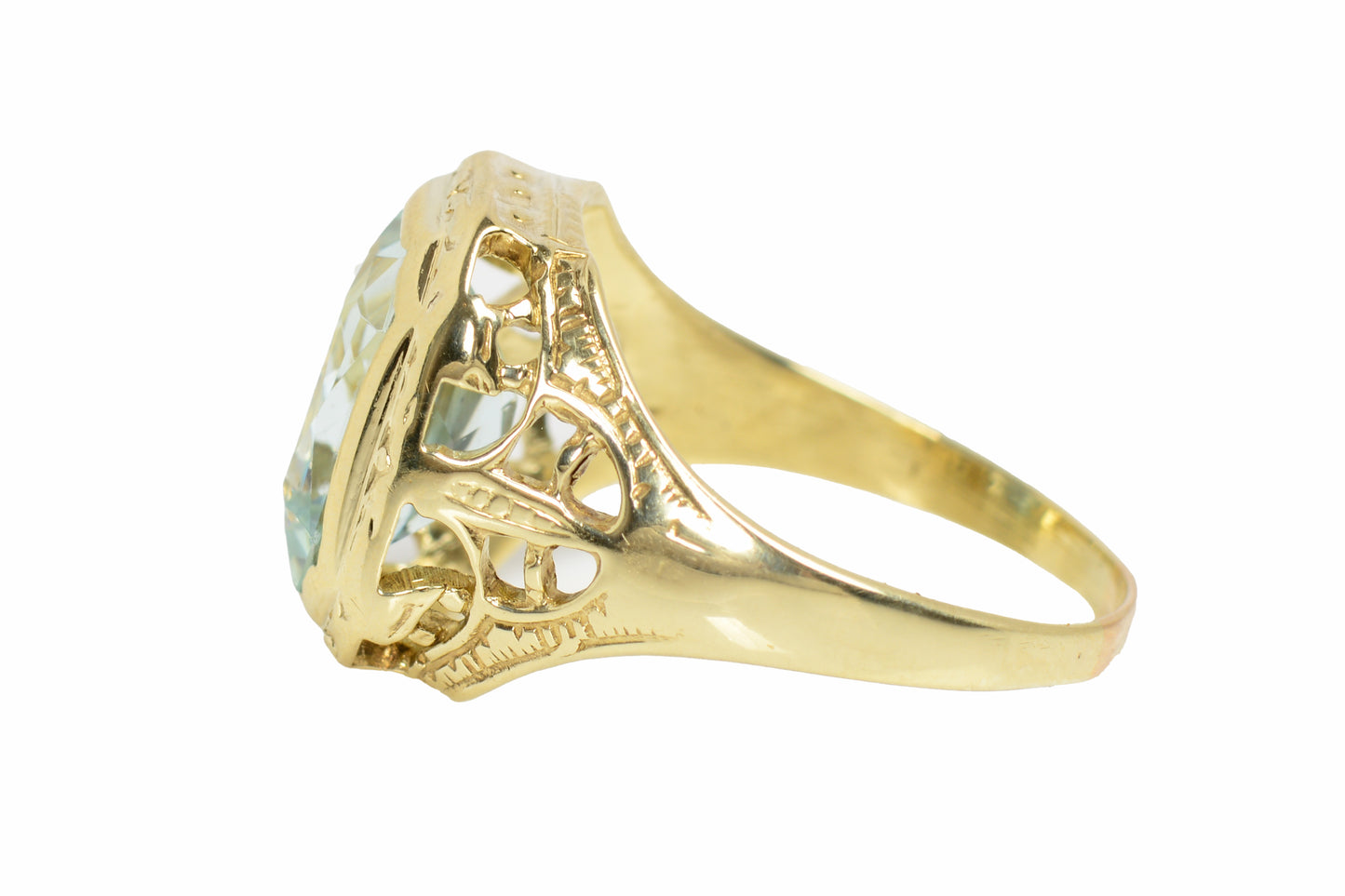 Serenity - Vintage Aquamarine Gold Ring