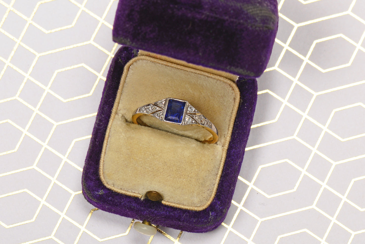 Vintage Art Deco Sapphire Diamond Engagement Ring