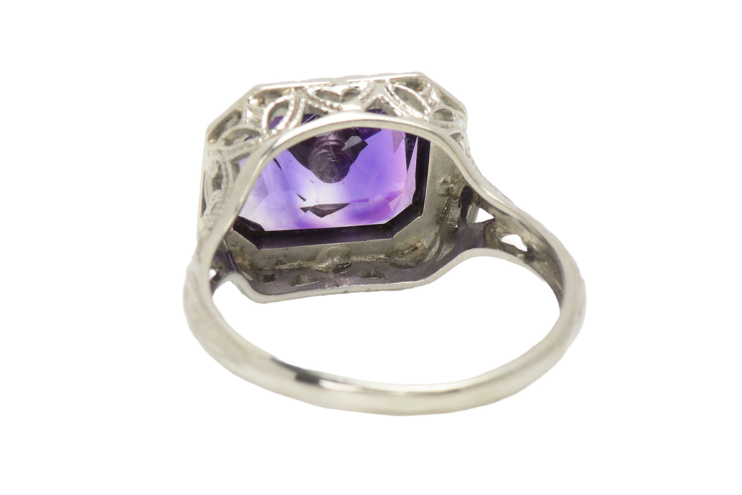 Noteable Vintage Art Deco Amethyst Filigree Ring