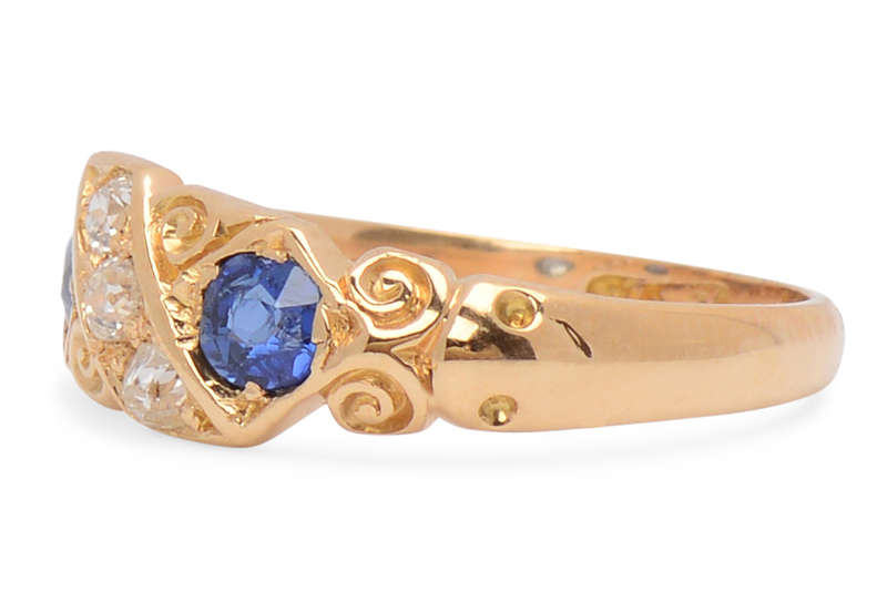 Sapphire Diamond Vintage Gold Ring