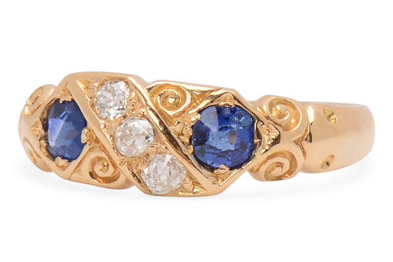 Sapphire Diamond Vintage Gold Ring