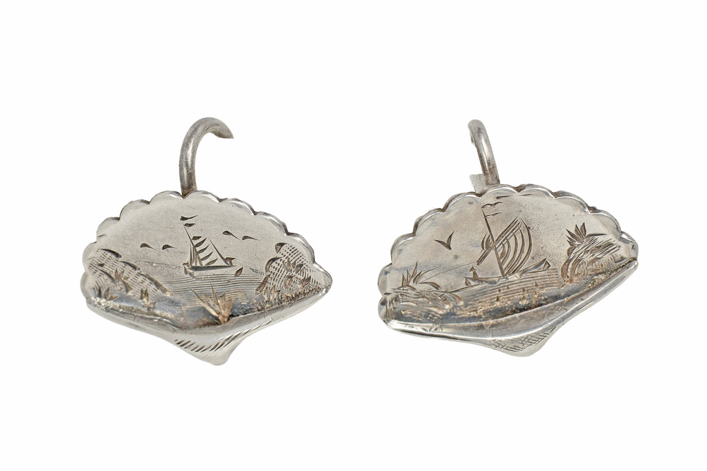 Silver Shell Motif Seascape Brooch & Earrings in box