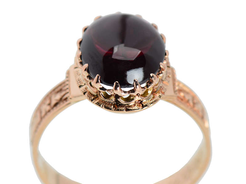 Victorian Garnet Rose Gold Ring Dated 1880