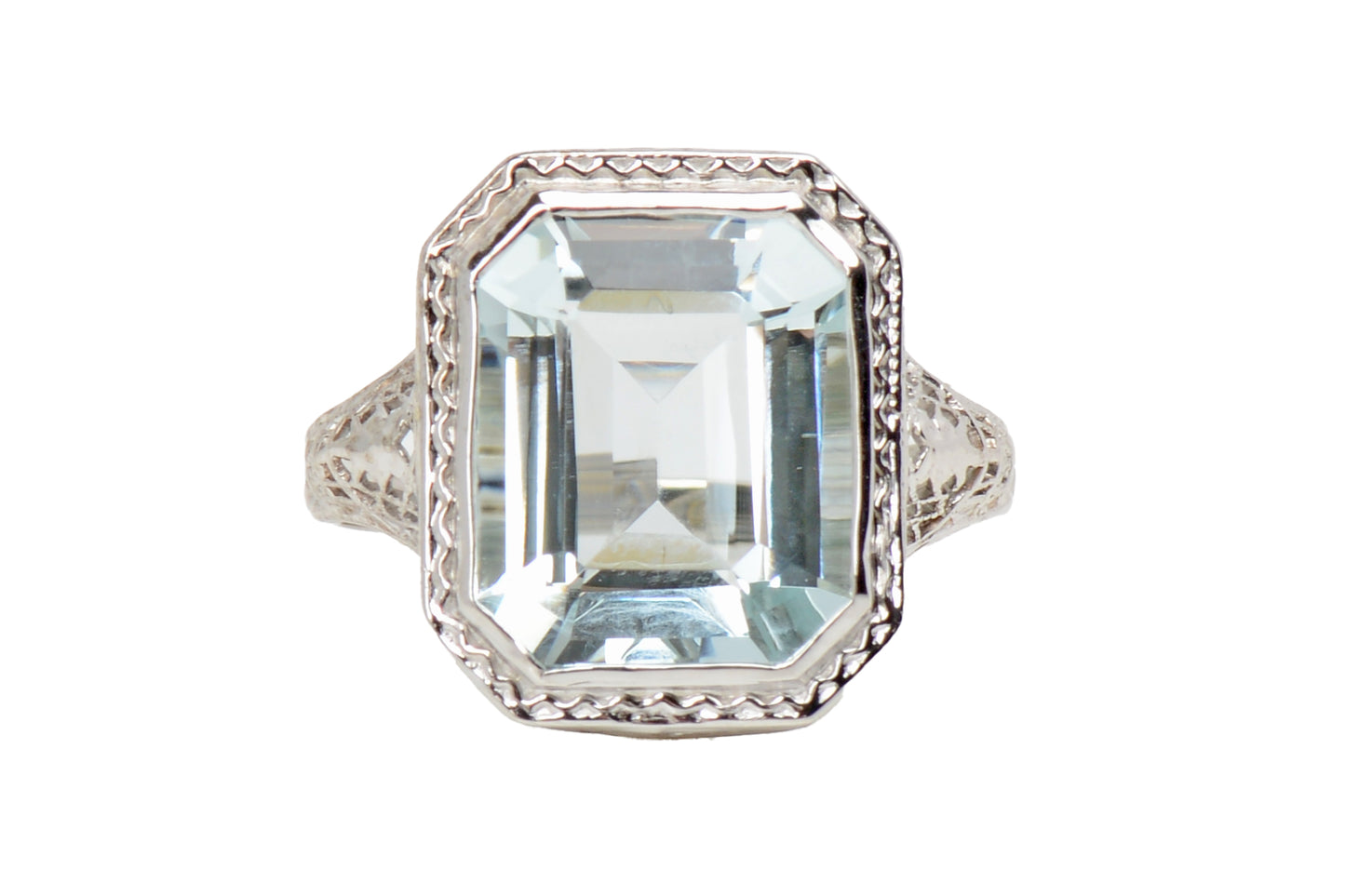 Classic Rectangular Natural Aquamarine Ring