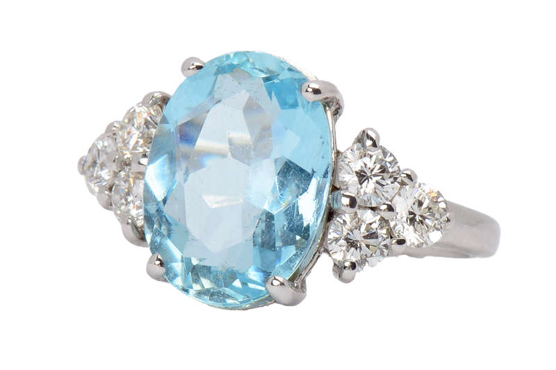 Sky Light - Aquamarine Diamond Ring