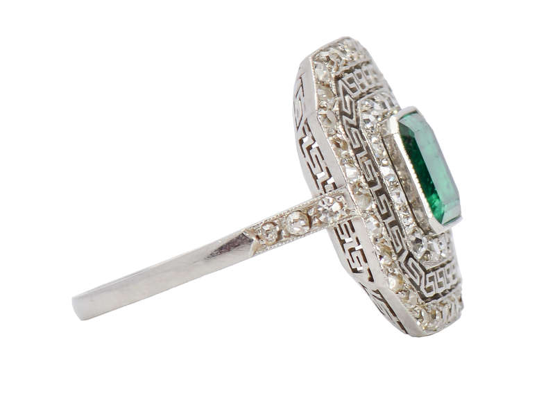 Art Deco Sublime - Emerald Diamond Ring