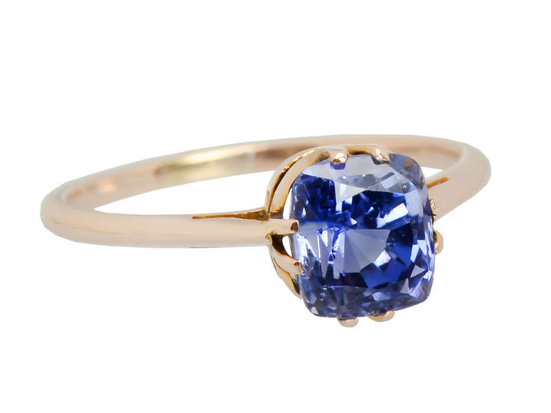 Antique Cornflower Blue Ceylon Sapphire Ring