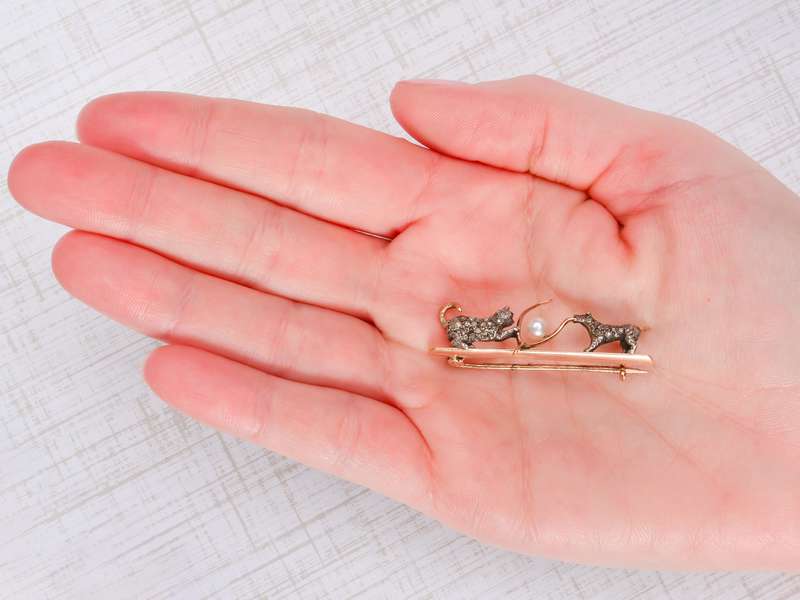Lucky Break - Dog & Cat Wishbone Brooch