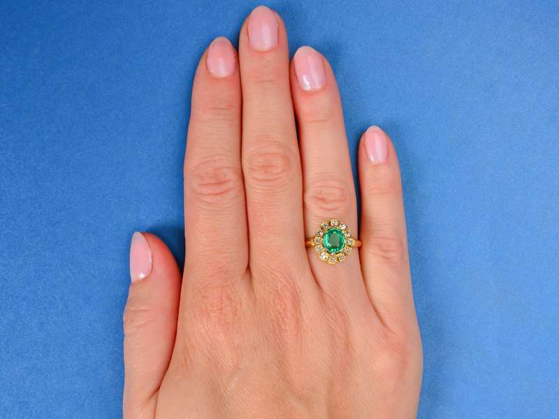 Victorian Colombian Emerald & Old Mine Diamond Ring