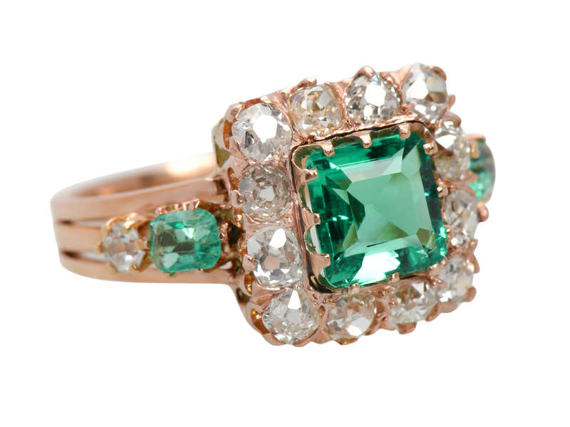 Colombian Emerald Diamond Ring