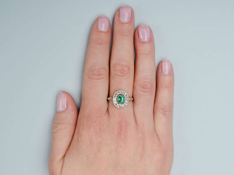 May Birthstone Emerald Ring - Art Deco Vibes