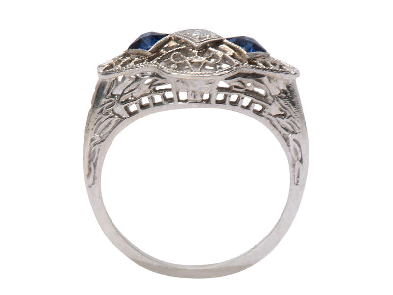 Filigree Finesse - Art Deco Sapphire Diamond Ring