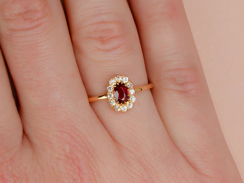 Little Bit of Garnet Magic - Vintage Ring