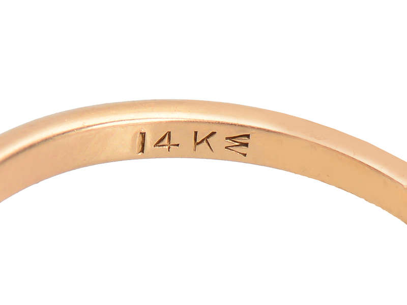 Garnet Cabochon Ring in Gold