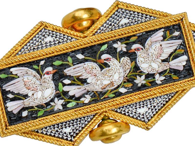 Exceptional Micro Mosaic Brooch of Doves - Original Box