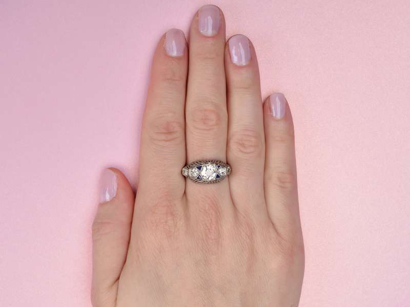 Fine Three Diamond Platinum Art Deco Trilogy Ring