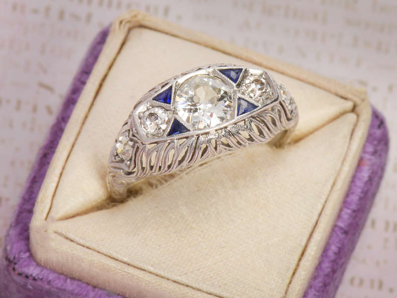 Fine Three Diamond Platinum Art Deco Trilogy Ring