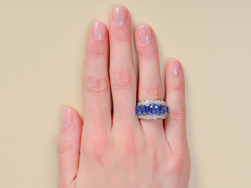Sapphire Diamond Estate Ring - Contrasted Beauty