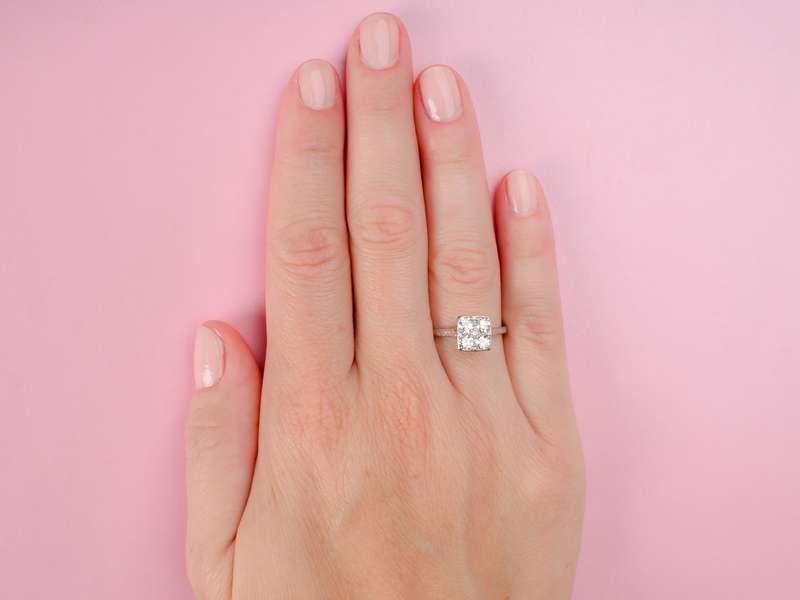 Antique Diamond Platinum Art Deco Engagement Ring