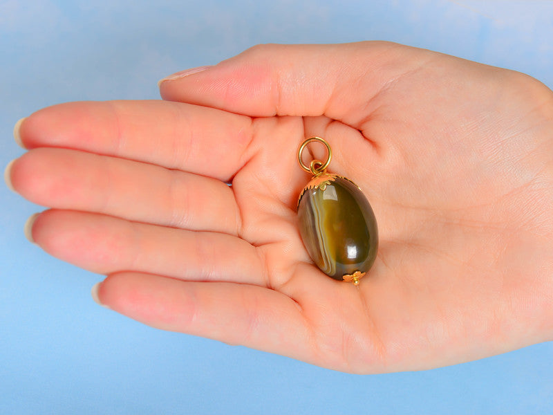 
                      
                        Scarce 17th C. Agate Amulet Pendant
                      
                    