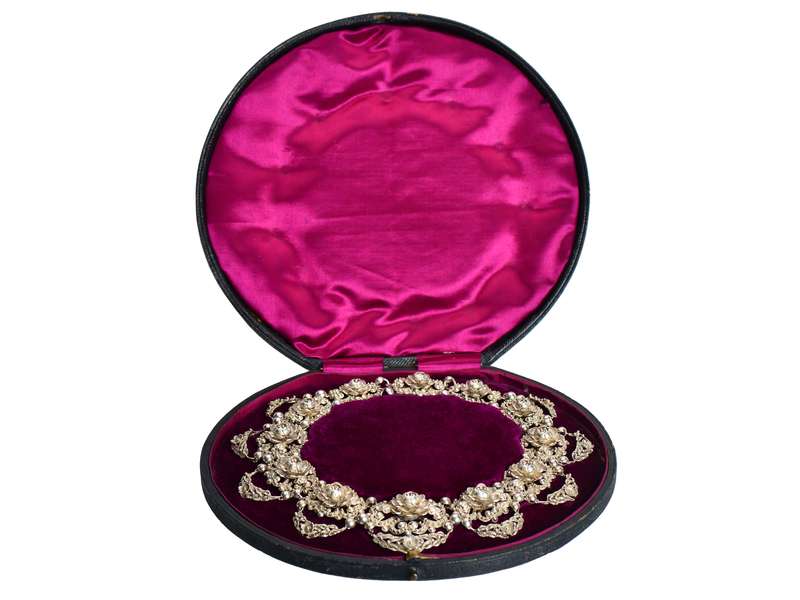 
                      
                        Victorian Floral Silver Necklace in Antique Box
                      
                    