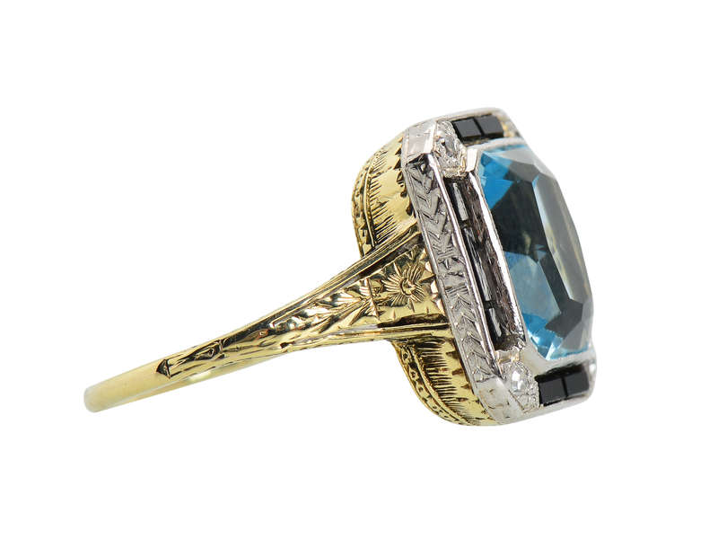 
                      
                        Contrast - Aquamarine Onyx Diamond Ring
                      
                    
