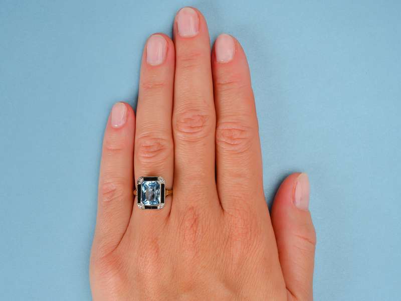 
                      
                        Contrast - Aquamarine Onyx Diamond Ring
                      
                    