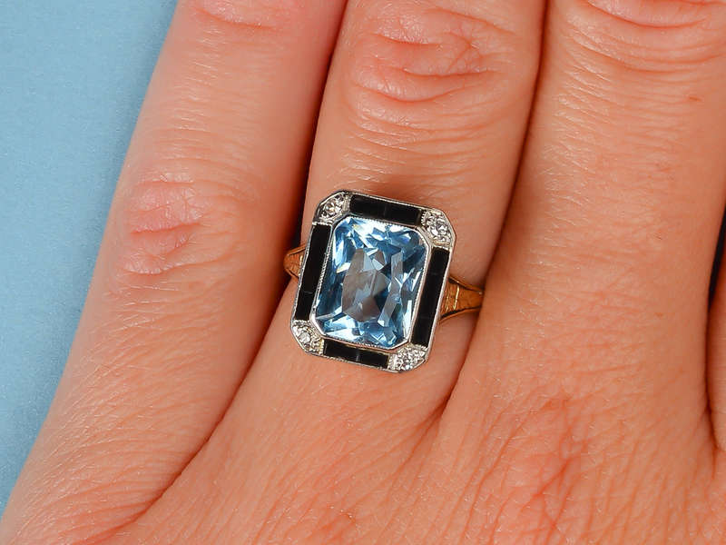 
                      
                        Contrast - Aquamarine Onyx Diamond Ring
                      
                    