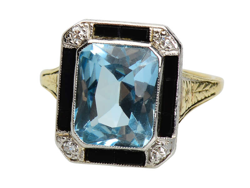 
                      
                        Contrast - Aquamarine Onyx Diamond Ring
                      
                    