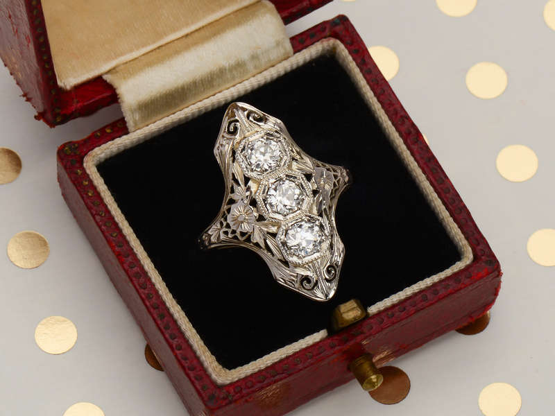 
                      
                        Daring Trio - Art Deco Diamond Filigree Trilogy Ring
                      
                    