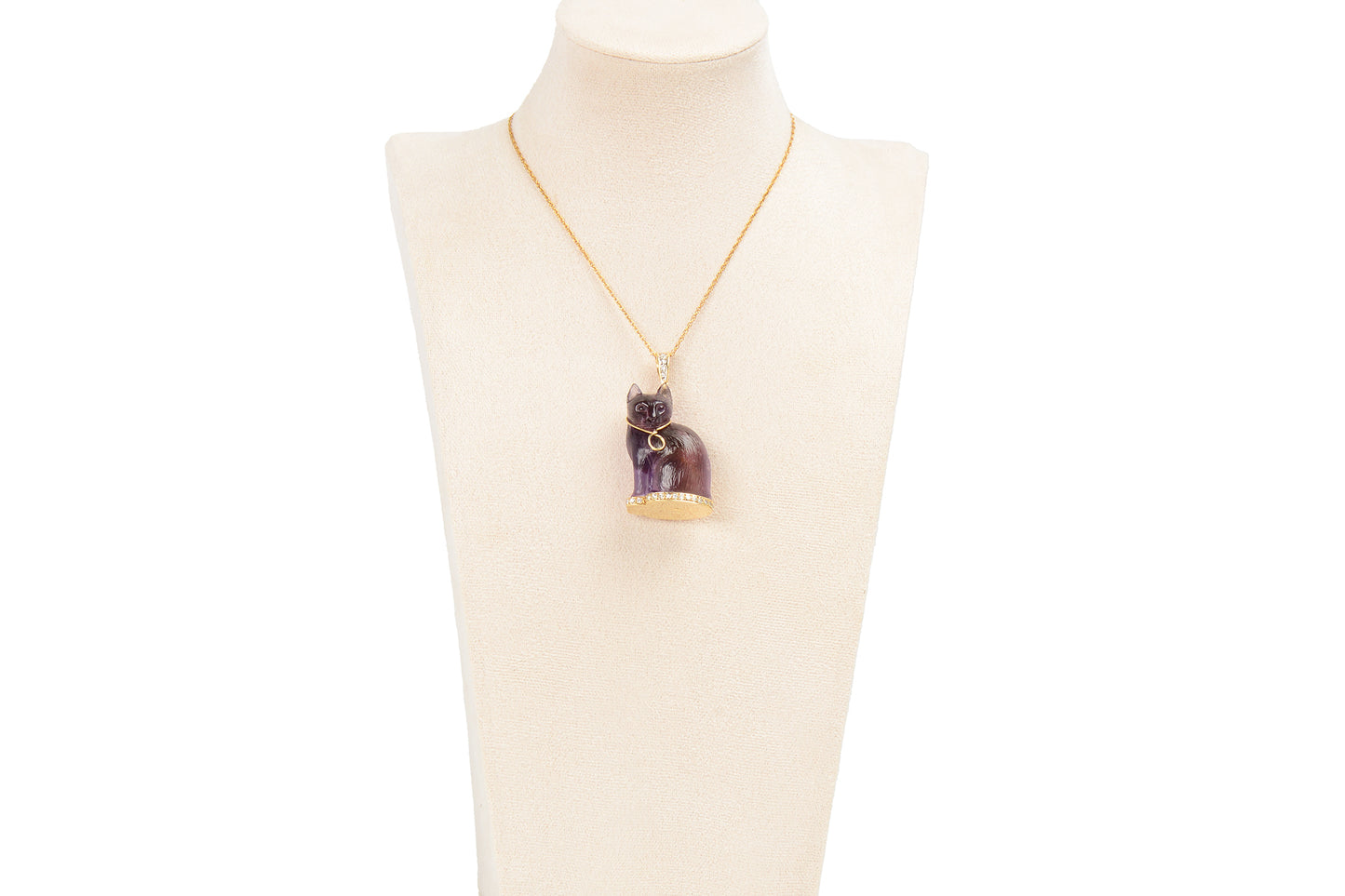 Carved Amethyst Cat Diamond Gold Pendant