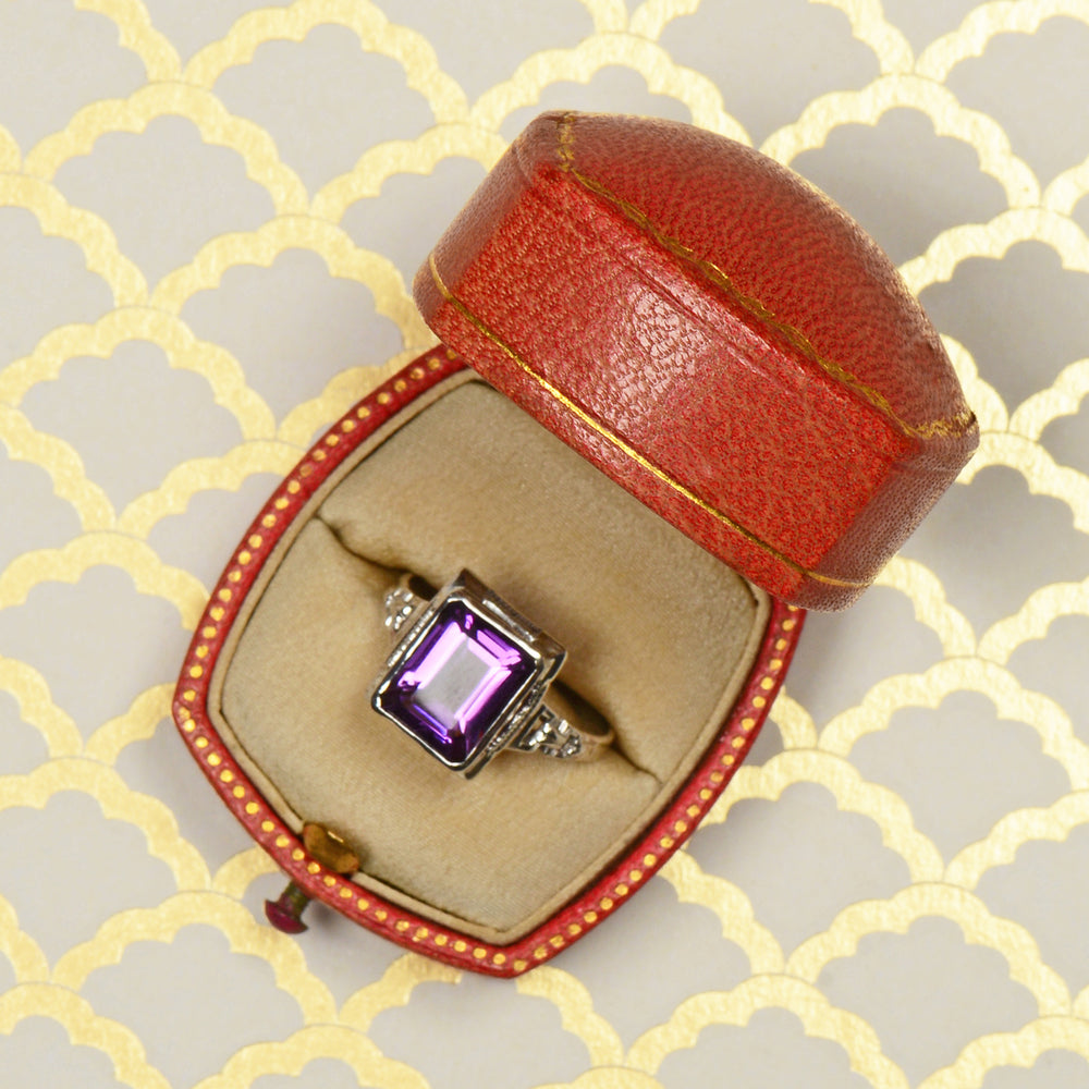 
                      
                        Art Deco Aesthetic Amethyst White Gold Ring
                      
                    