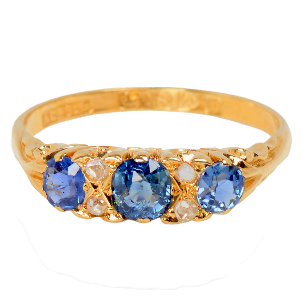Ceylon Sense - Sapphire Diamond Ring from 1909