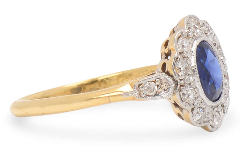 A Christmas Gift from 1937 - Sapphire Diamond Ring