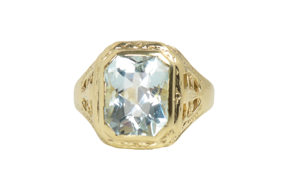 Serenity - Vintage Aquamarine Gold Ring