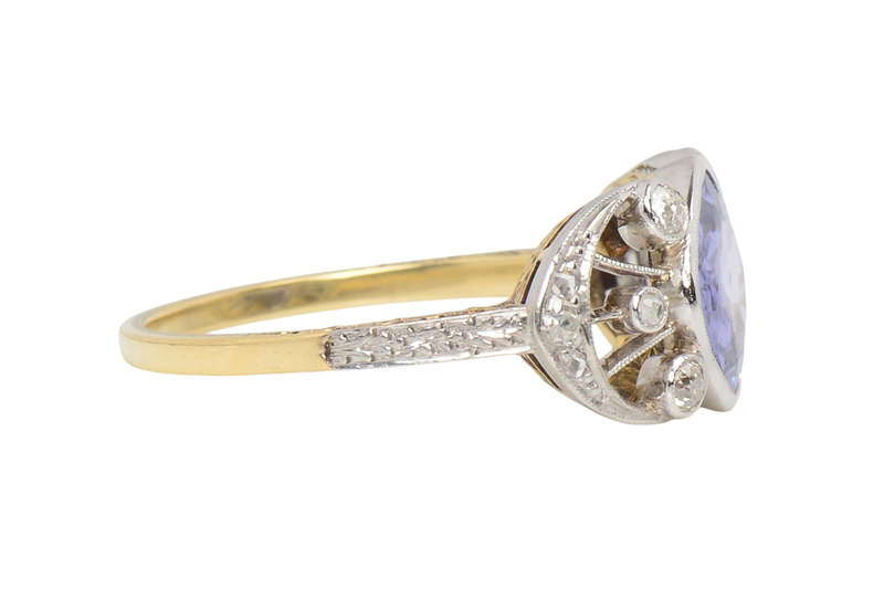 Art Deco Lilac Color Shift No Heat Sapphire Ring