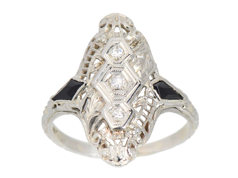 Art Deco - Onyx Diamond Filigree Ring