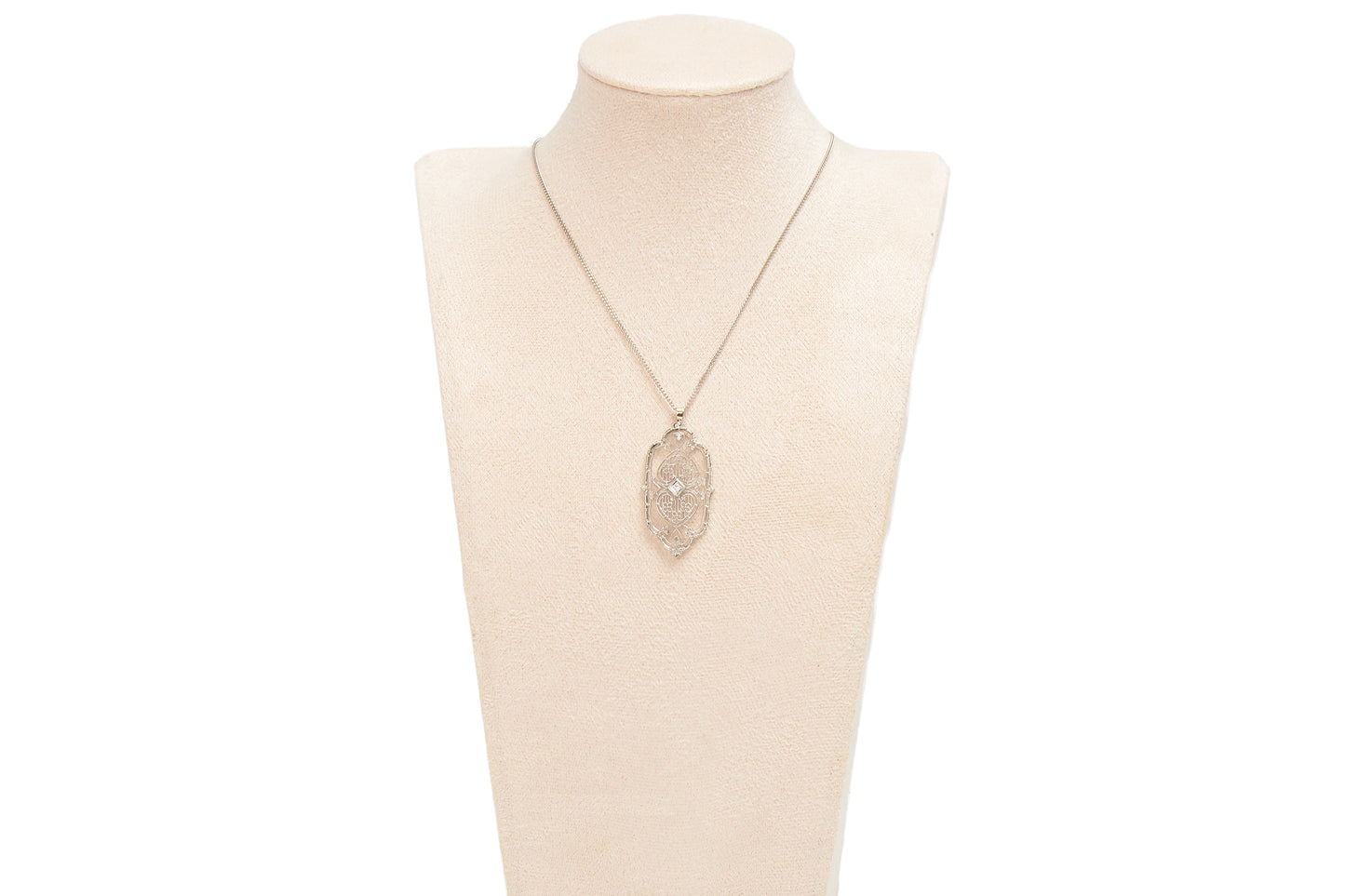 Tracery - Art Deco Filigree Diamond Pendant