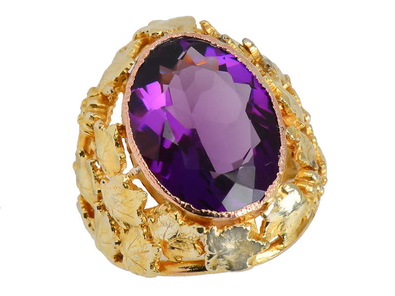 Art Nouveau Amethyst Grape Motif Ring