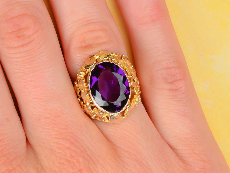 Art Nouveau Amethyst Grape Motif Ring
