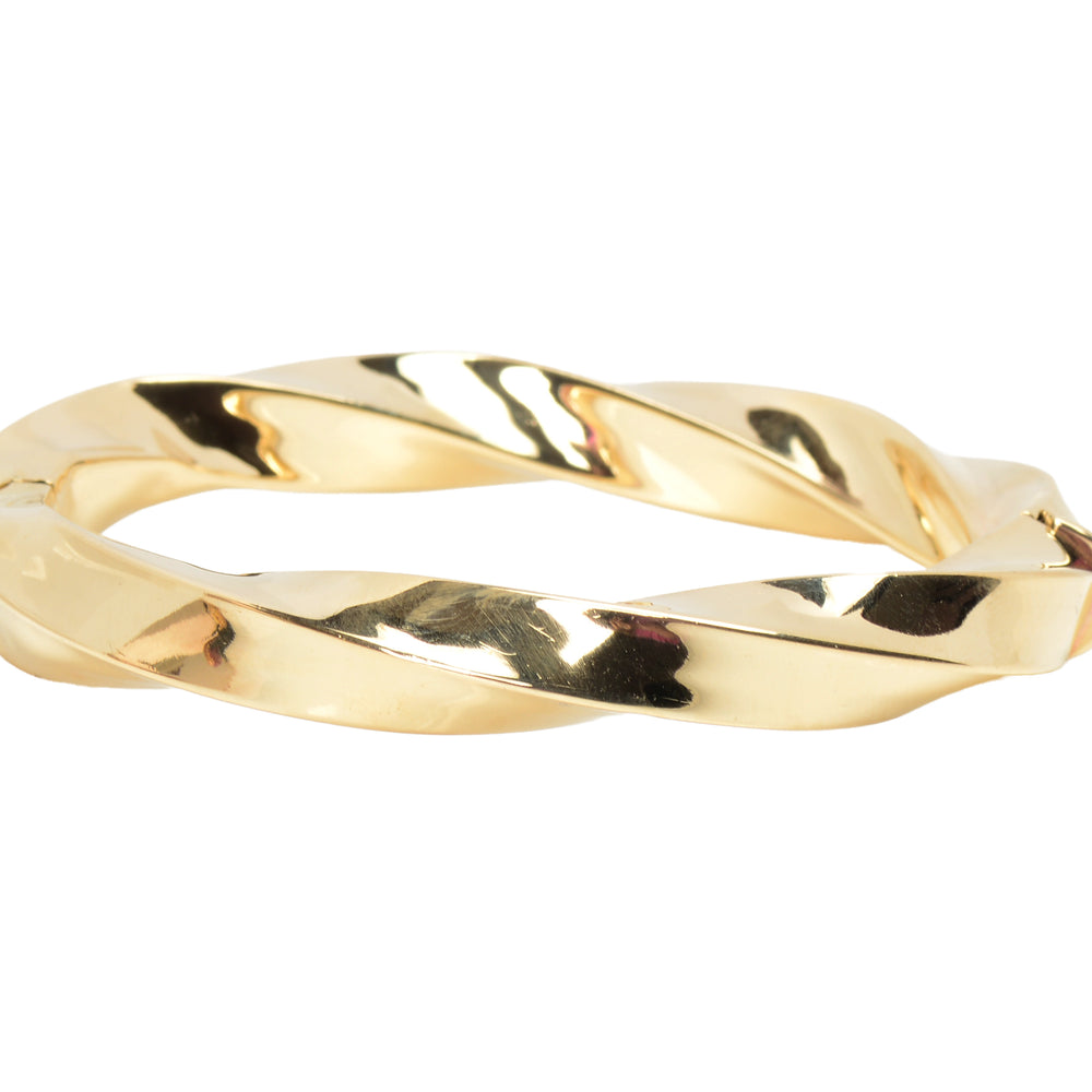 Italian Vintage 14k Gold Bangle Bracelet with a Twist