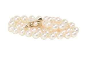 Mikimoto Fine Cultured Pearls 14k Gold Clasp in Box