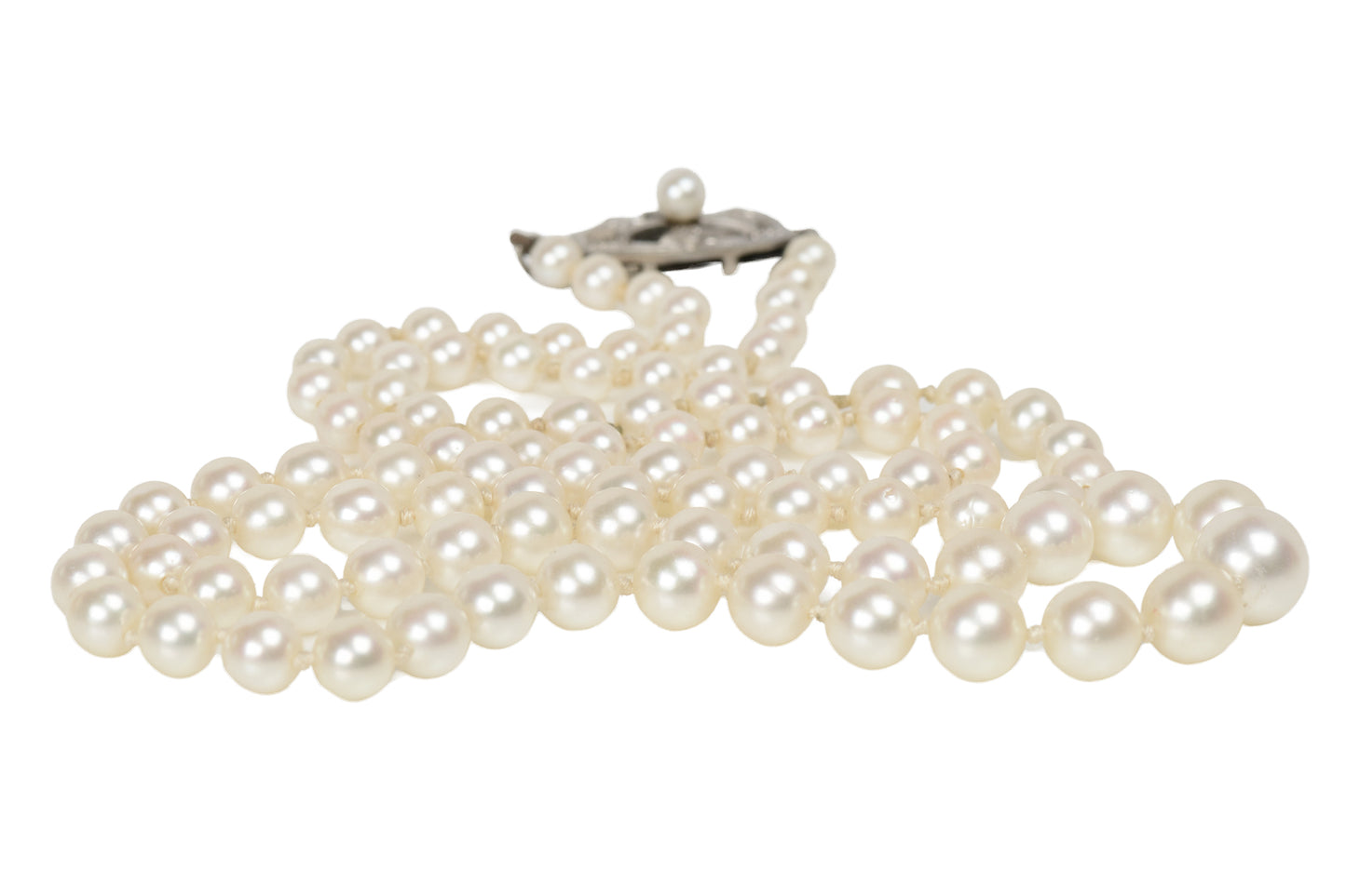 Mikimoto Cultured Pearls in Brocade Original Folder