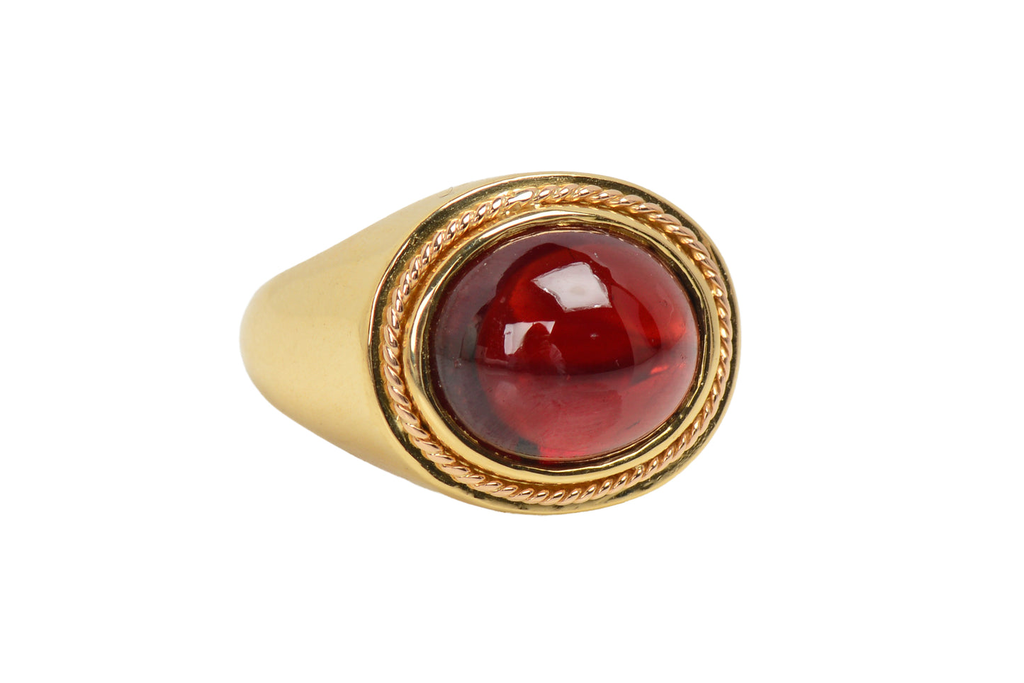 Vintage Cabochon Garnet 18k Gold RIng