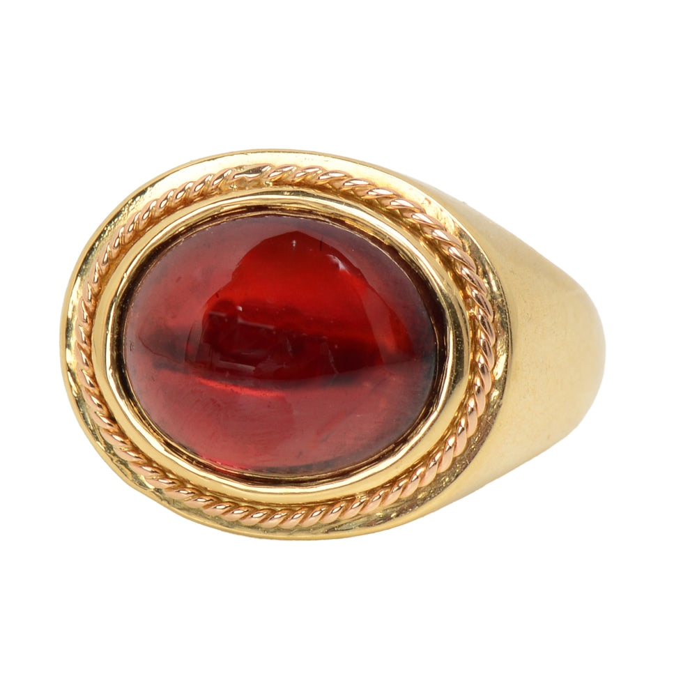 Vintage Cabochon Garnet 18k Gold RIng