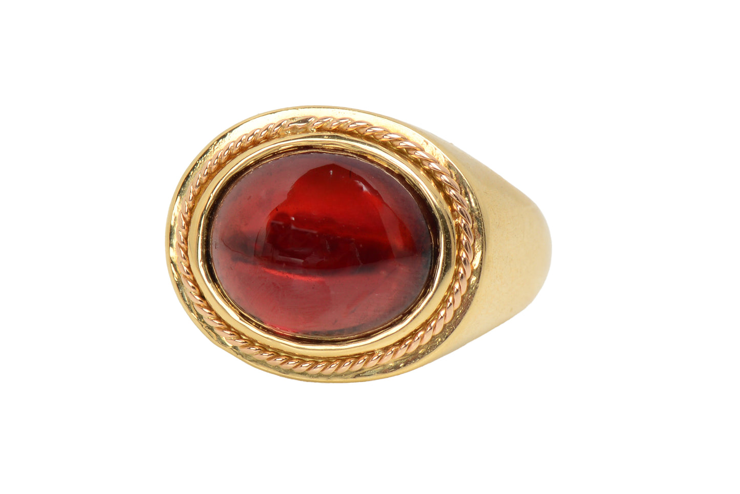Vintage Cabochon Garnet 18k Gold RIng