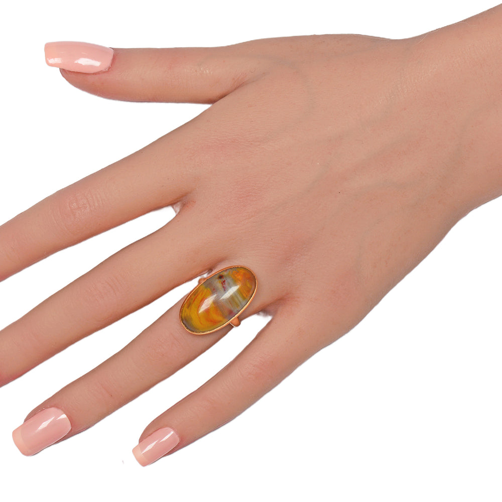 
                      
                        Vintage Oval Picture Agate Ring in Gold
                      
                    