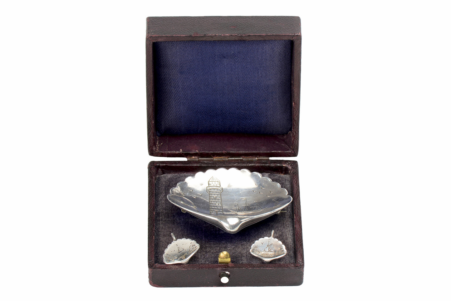 Silver Shell Motif Seascape Brooch & Earrings in box